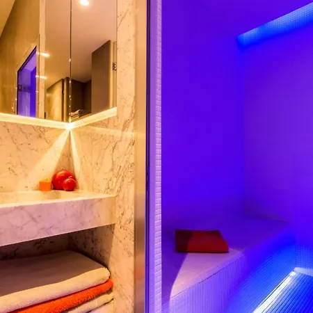 Вилла Beautiful 12 Guests With Pool In Tropez Сен-Тропе