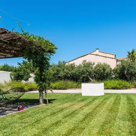 ヴィラ Beautiful 12 Guests With Pool In Tropez サントロペ