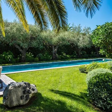 Beautiful 12 Guests With Pool In Tropez ヴィラ サントロペ